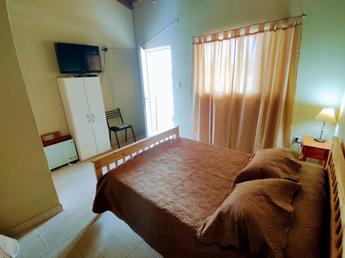 Hotel Juanita Puelches ภายนอก รูปภาพ